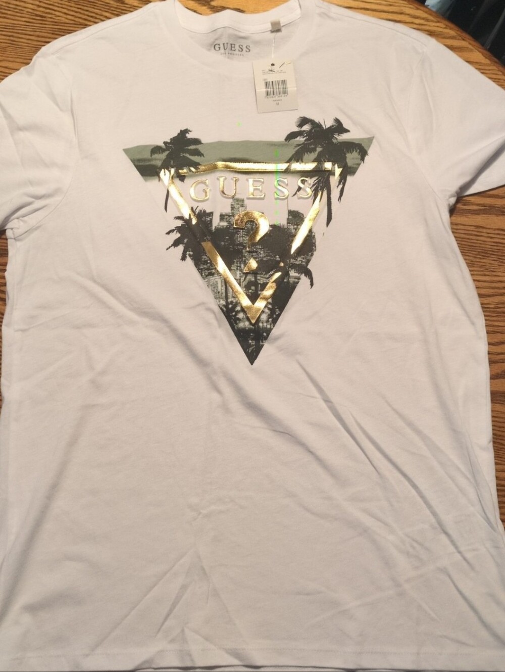 Guess tee shirt